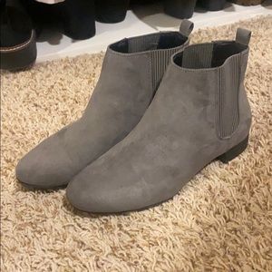 NEW - Kelly & Katie Ankle Booties (DSW)